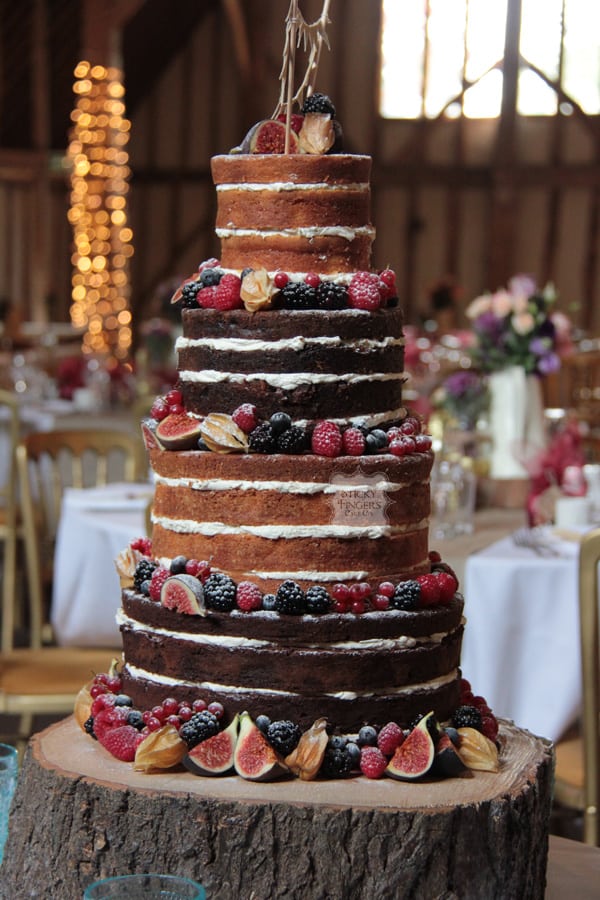 “Naked” Wedding Cakes… (Oh I Say!)