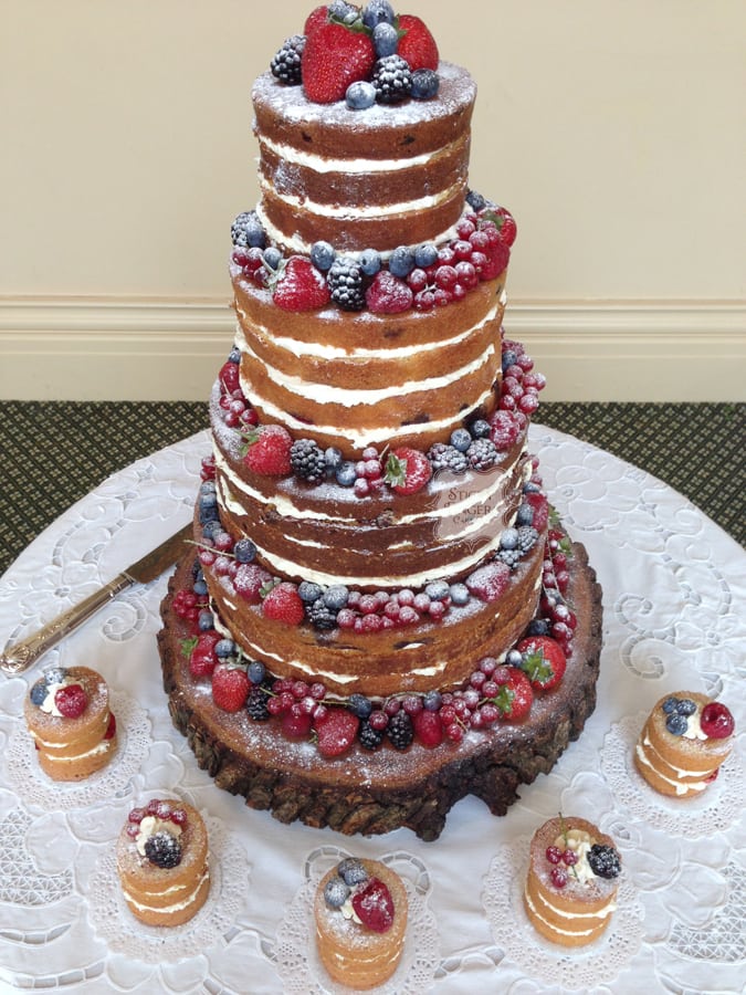 Naked Wedding Cake Rochford – The Lawn, 30th August 2015