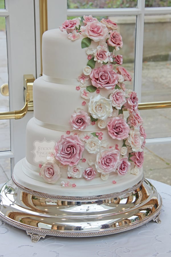 Wedding Cake Rochford – The Lawn 20th April 2014