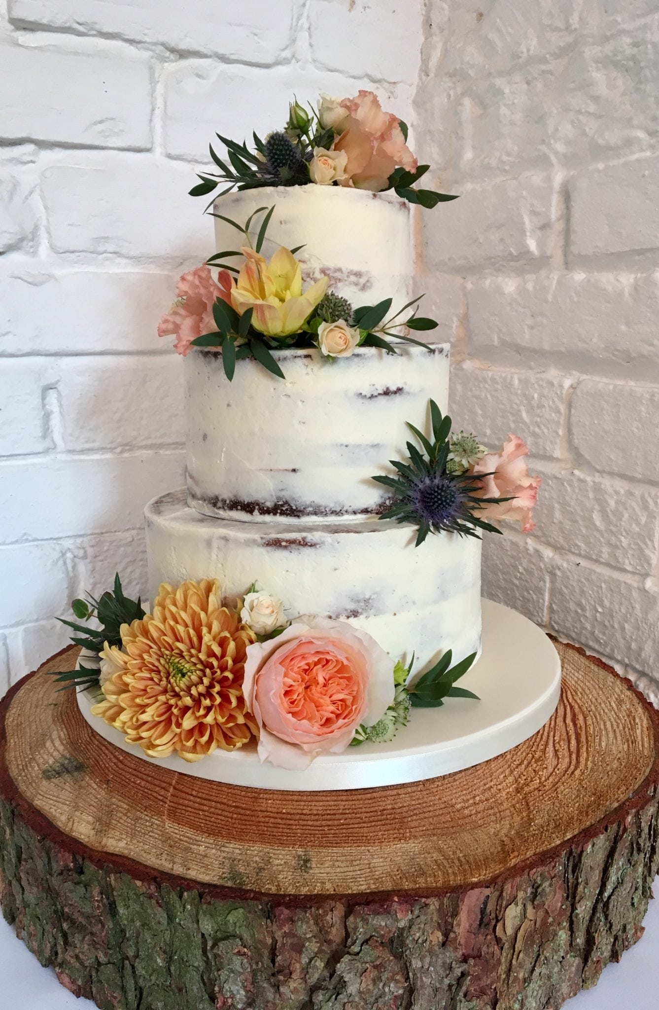 3 Tier Semi-Naked Wedding Cake, Rayleigh – The Old Parish Rooms, 25th May 2018