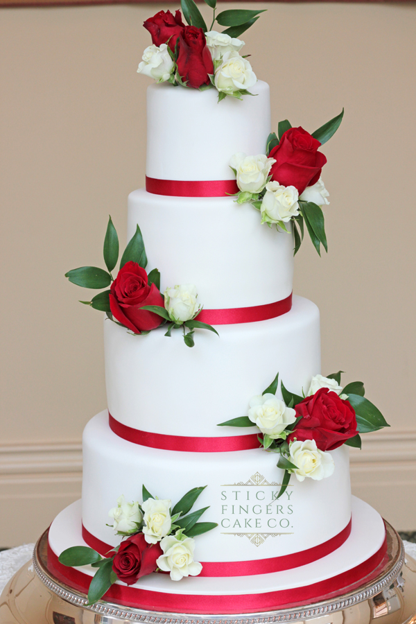 4 Tier Iced Wedding Cake, The Lawn, Rochford 8th September 2018